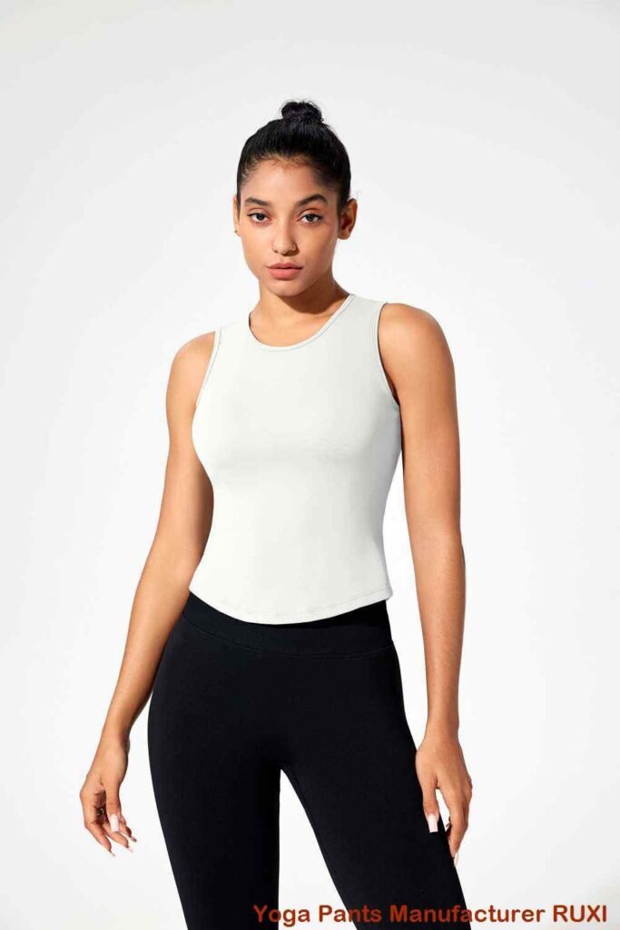 cei mai buni pantaloni scurți de sport pentru coapse mari
