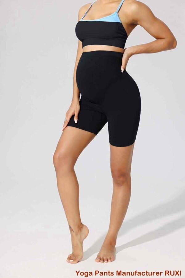 Veste sport pentru femei cu o formă lejeră RUXI r2596