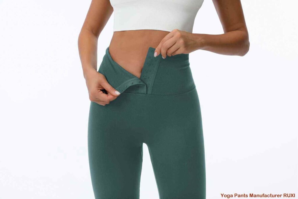 9 pantaloni scurți de yoga RUXI r3581