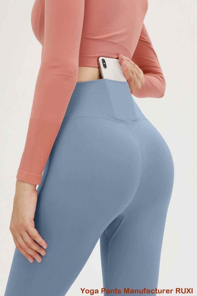 Pantaloni de yoga decupați cu buzunare pentru femei RUXI