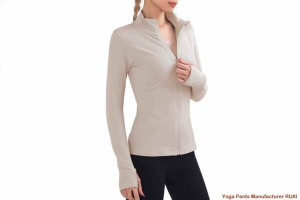 Sutiene sport Ami medea pentru cufere mari RUXI r3873