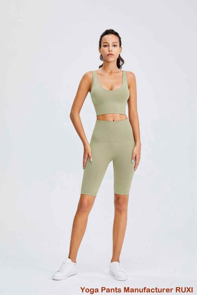 cei mai buni pantaloni de antrenament RUXI r60