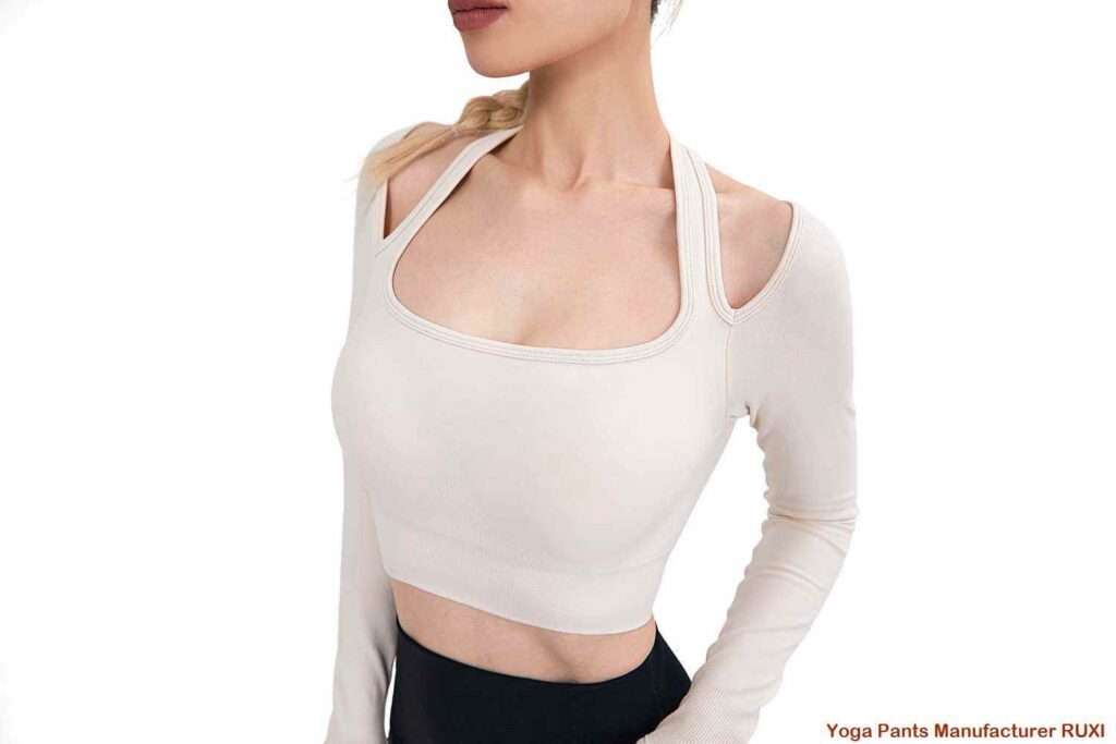 cei mai buni pantaloni de yoga pentru picioare scurte RUXI