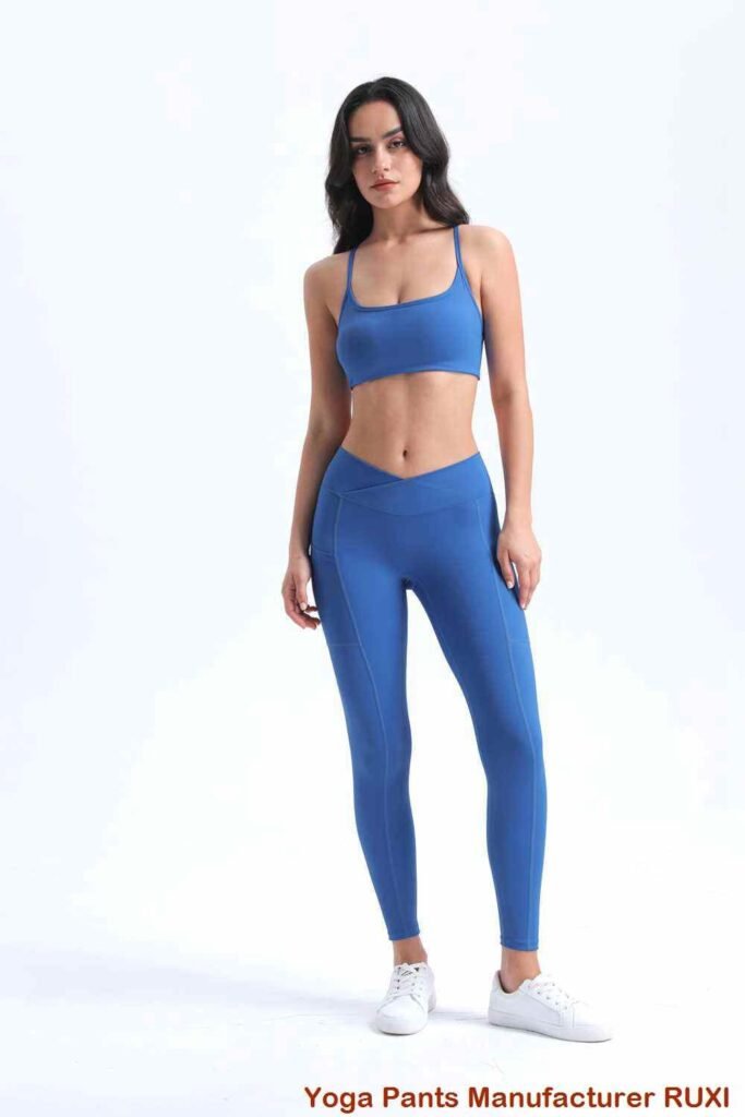 cei mai buni pantaloni scurți de yoga RUXI r3509