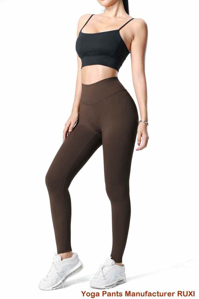pantaloni scurți de alergare bej RUXI r2912