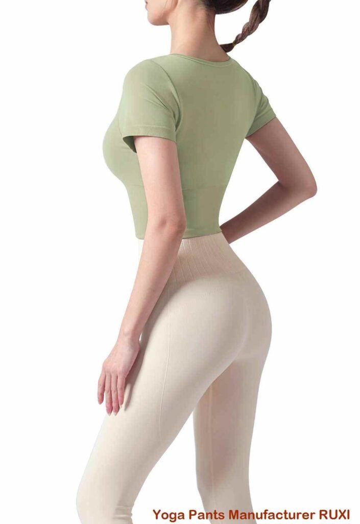 Pantaloni scurți Yoga Biker cu buzunare pentru femei RUXI